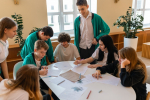 10.-Foto--Fond-Olega-Deripaska-Volnoe-Delo.jpg